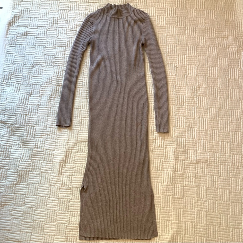 New Look Elegant Tan Ribbed Knit Maxi Dress Size 4